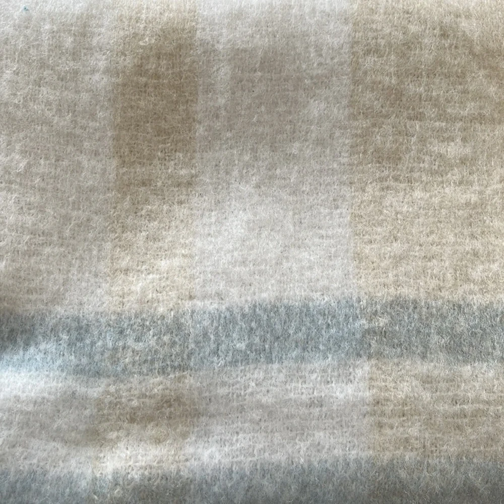 Scarf - Picture 5 of 5